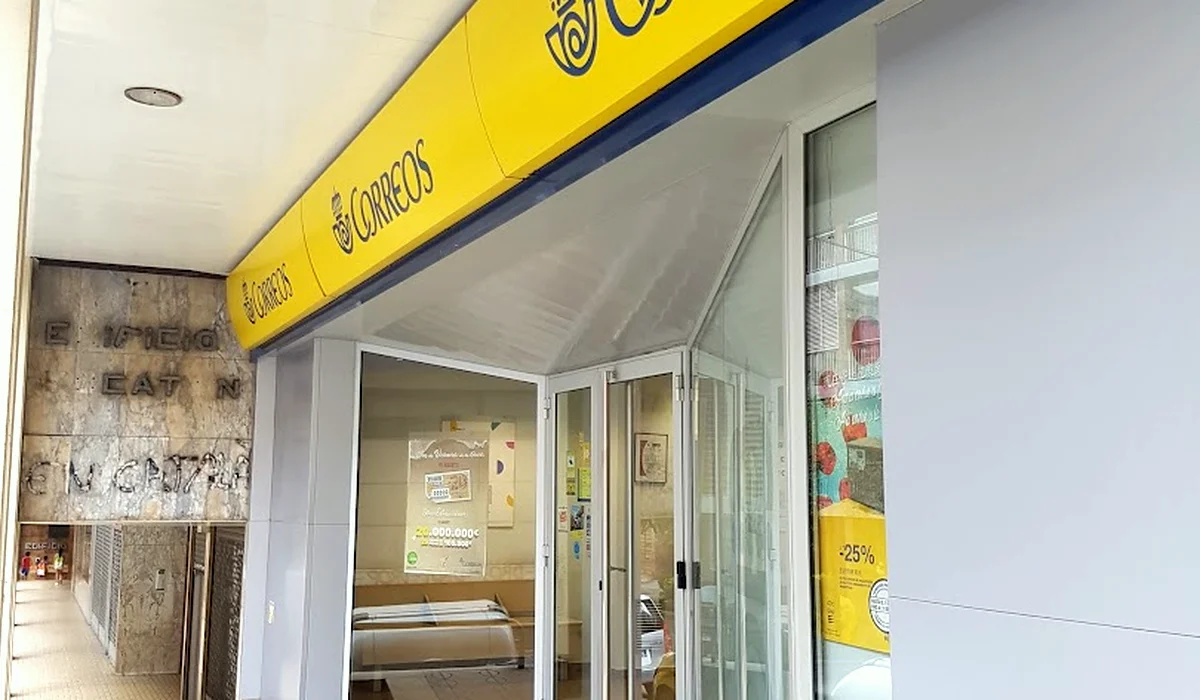Oficina de Correos Oficina de Correos Carrer Montiu Montcada i Reixac