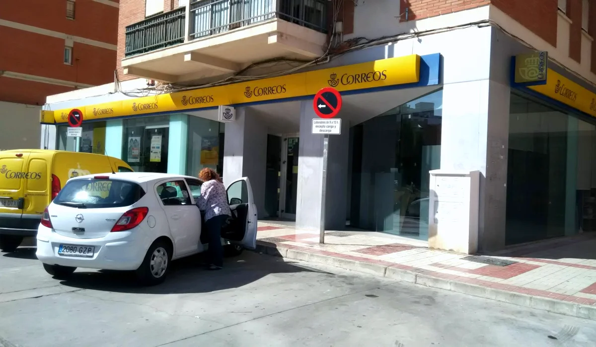 Oficina de Correos Oficina de Correos Carretera de Cádiz Málaga