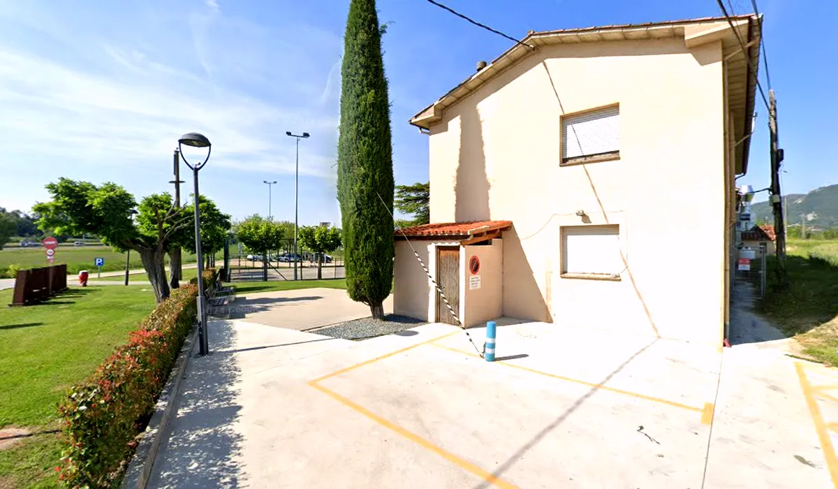 Oficina de Correos Oficina de Correos Casa de la Vila Malla