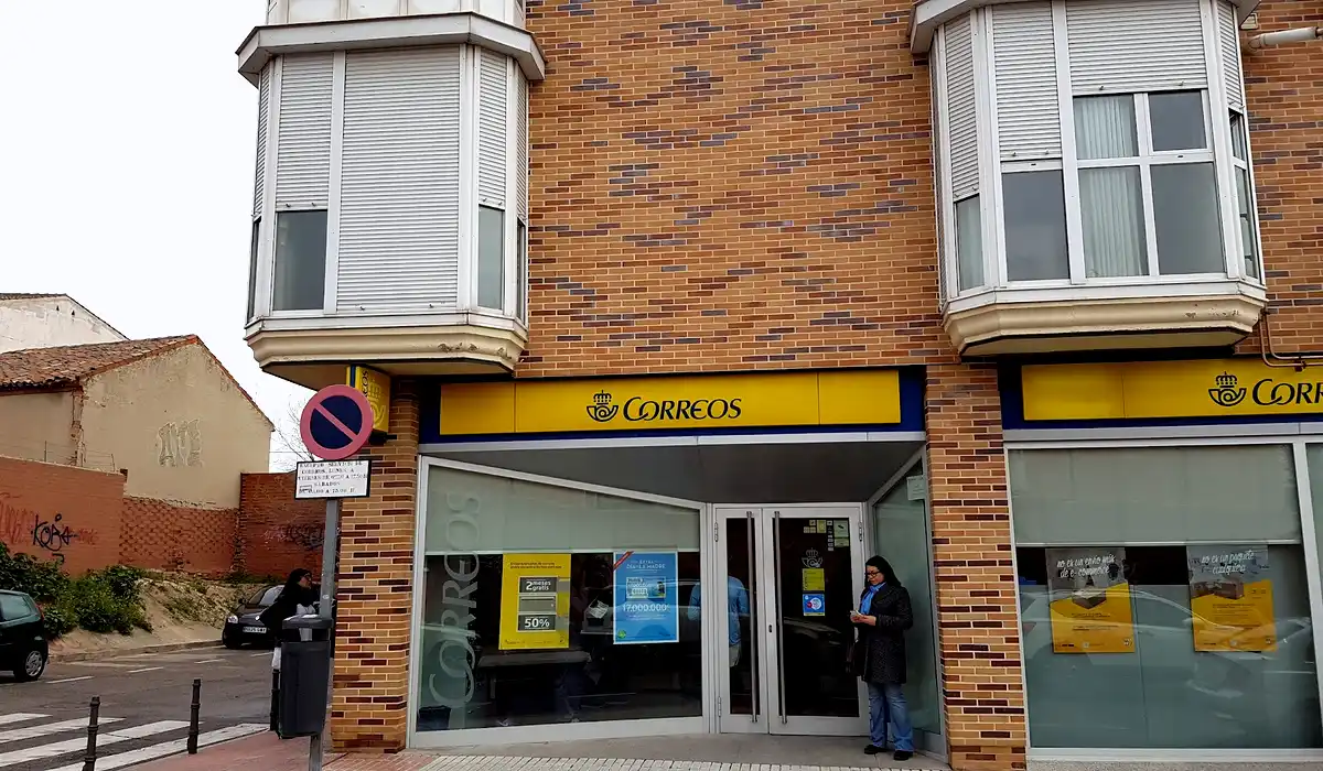 Oficina de Correos Oficina de Correos De Los Corralones Fuenlabrada