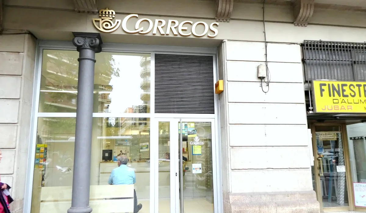 Oficina de Correos Oficina de Correos Gran Via de les Corts Catalanes Barcelona