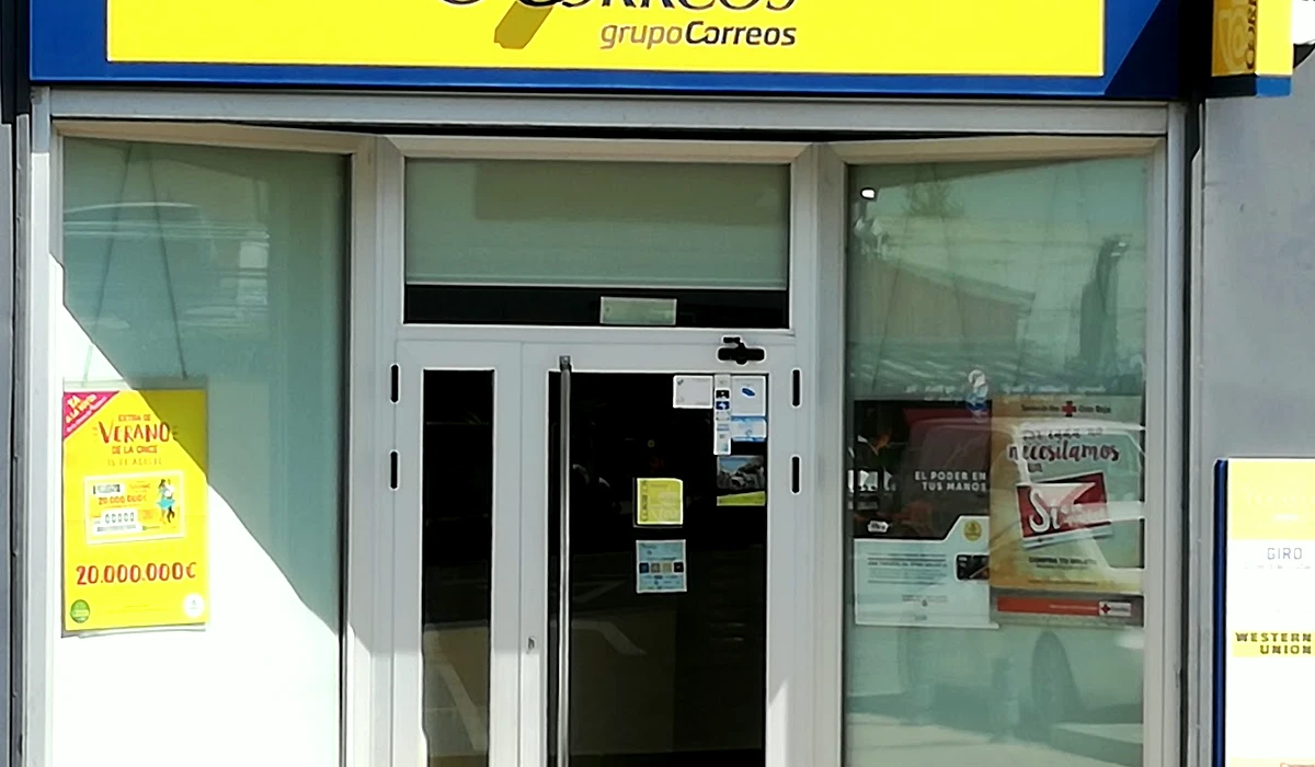 Oficina de Correos Oficina de Correos La Fresa Majadahonda