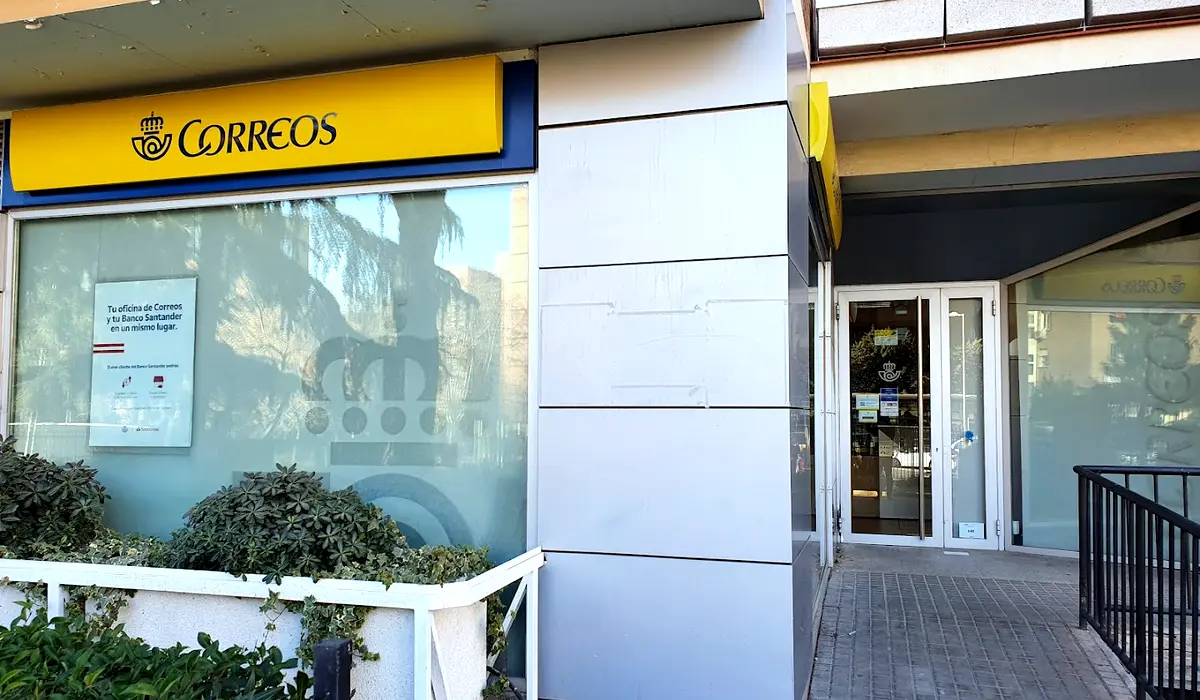 Oficina de Correos Oficina de Correos La Rioja Barajas