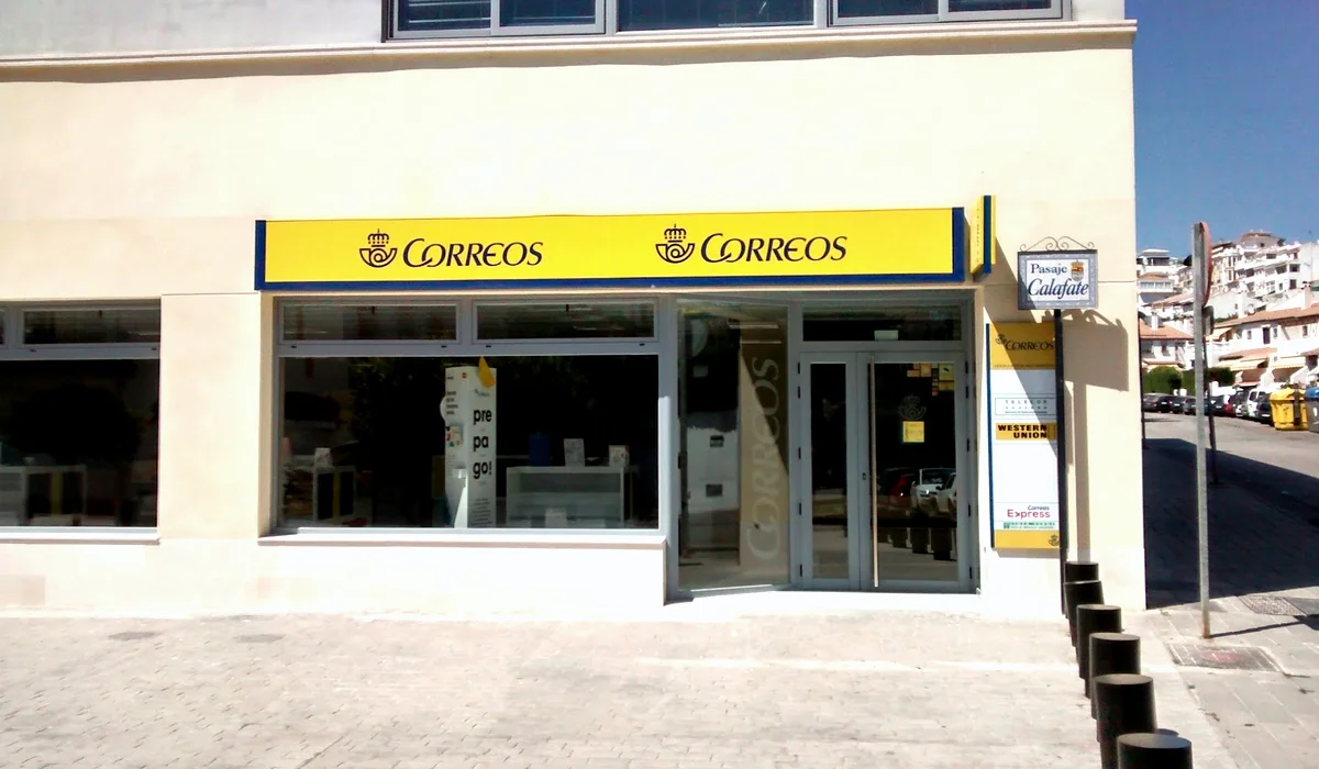 Oficina de Correos Oficina de Correos Paseo Calafate La Cala del Moral