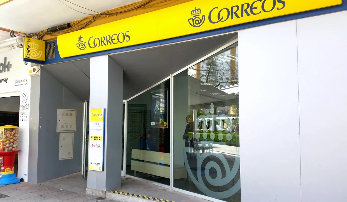 Oficina de Correos Oficina de Correos Paseo Larios Torre del Mar