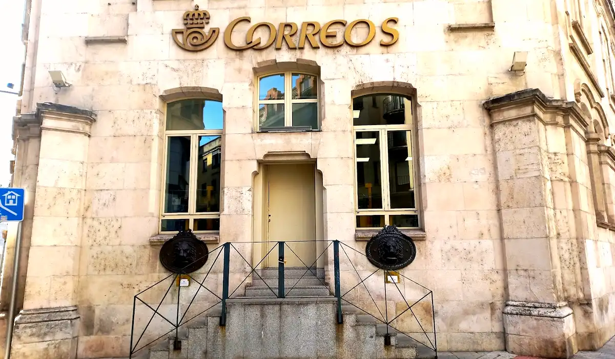 Oficina de Correos Oficina de Correos Plaza Conde de Castro Burgos