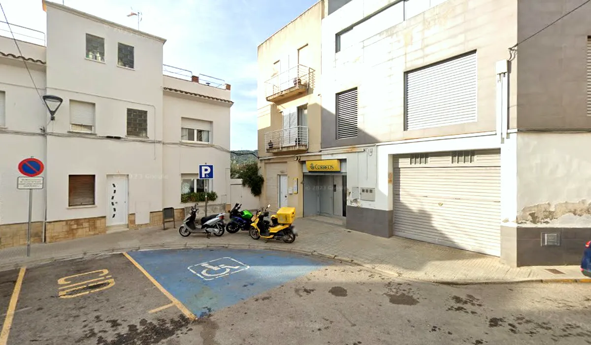 Oficina de Correos Oficina de Correos Plaza de la Colomina Sentmenat