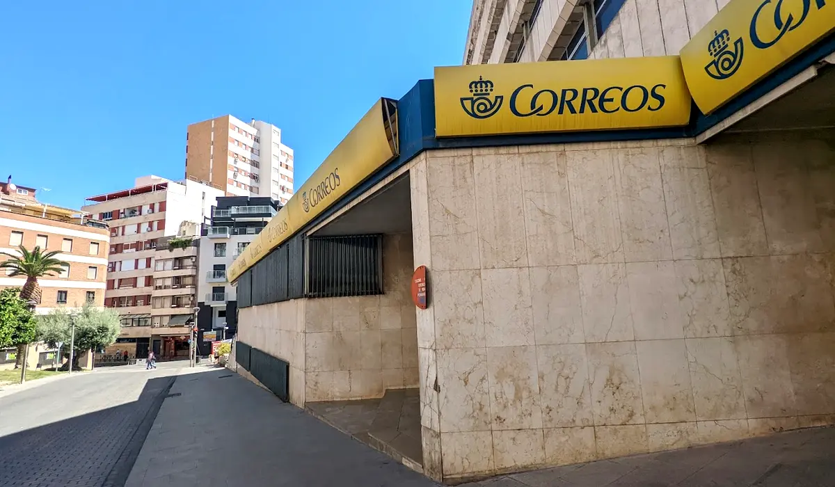 Oficina de Correos Oficina de Correos Plaza los Jardinillos Jaén