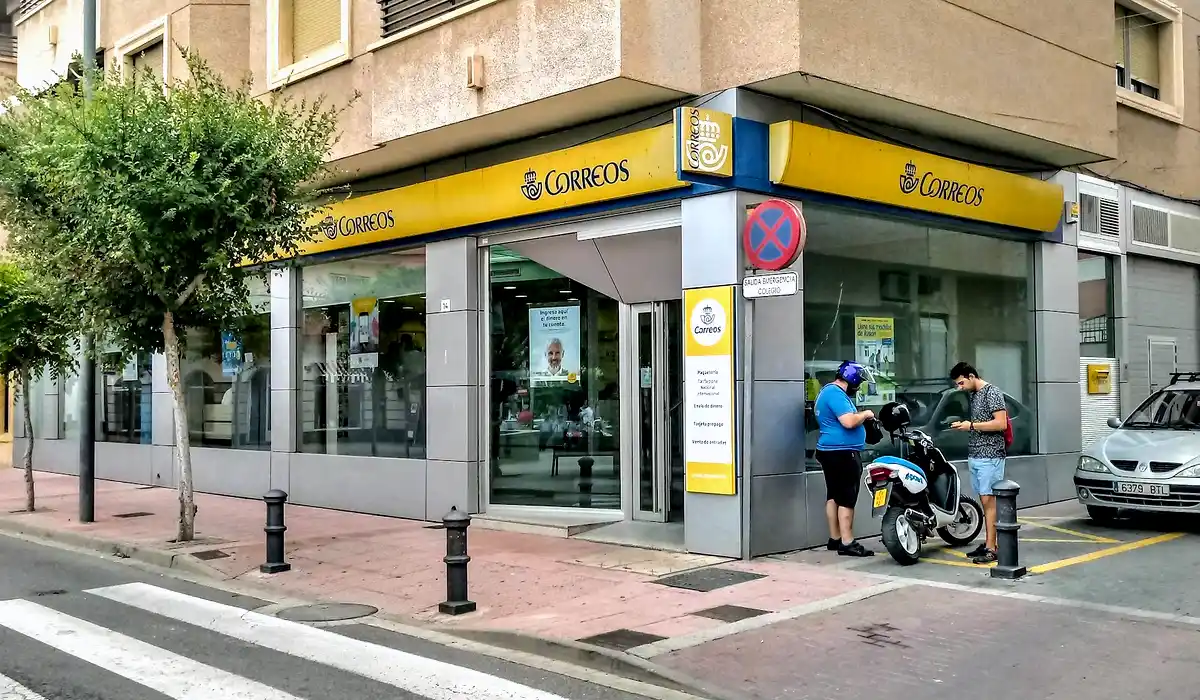 Oficina de Correos Oficina de Correos Plaza Párroco José Jiménez El Ejido