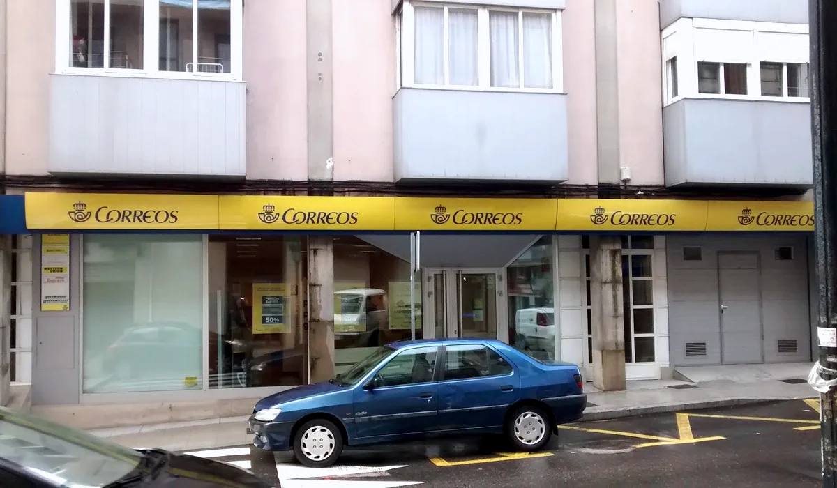 Oficina de Correos Oficina de Correos Rúa Martínez Padín Tui