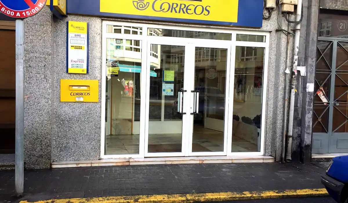 Oficina de Correos Oficina de Correos Rúa Río Sada