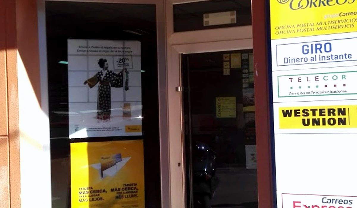 Oficina de Correos Oficina de Correos Senda de la Ermita Náquera