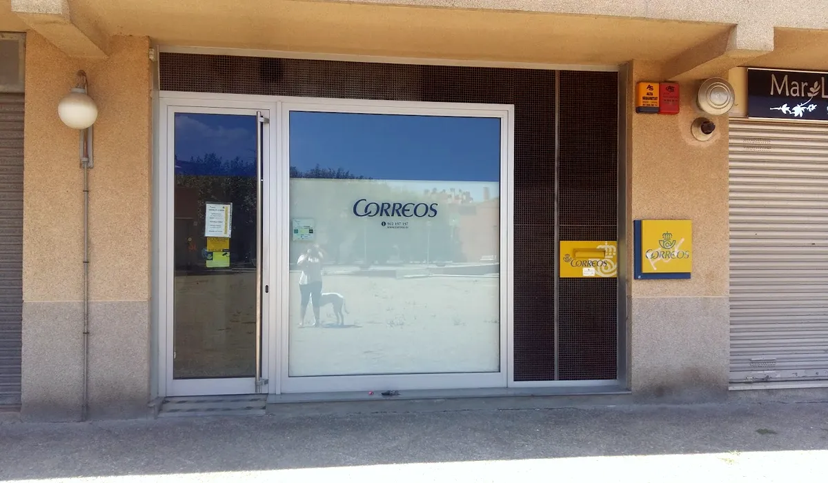Oficina de Correos Oficina de Correos Virgen de Nuria Vilanova del Vallès