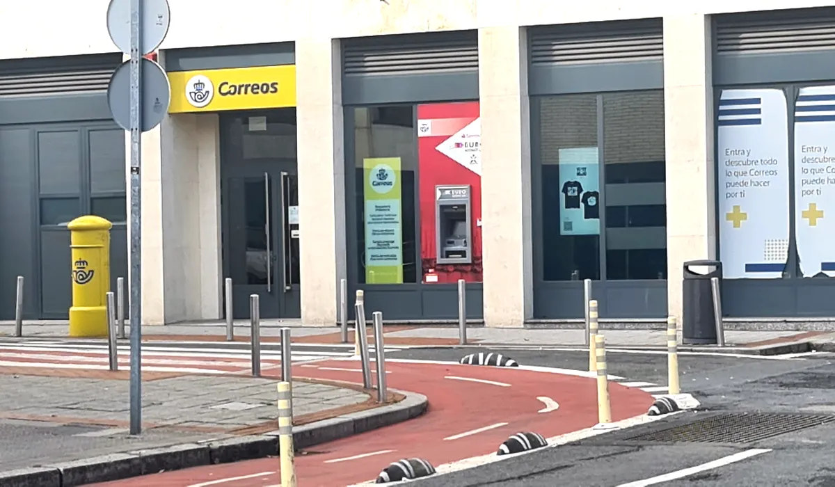 Oficina de Correos Oficina de Correos y Citypaq Antonio Gaztañeta Almirantearen Kalea Bilbo