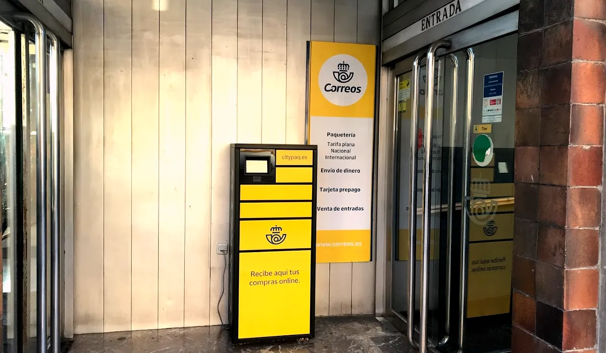 Oficina de Correos Oficina de Correos y Citypaq Avenida de José Anselmo Clavé Delicias