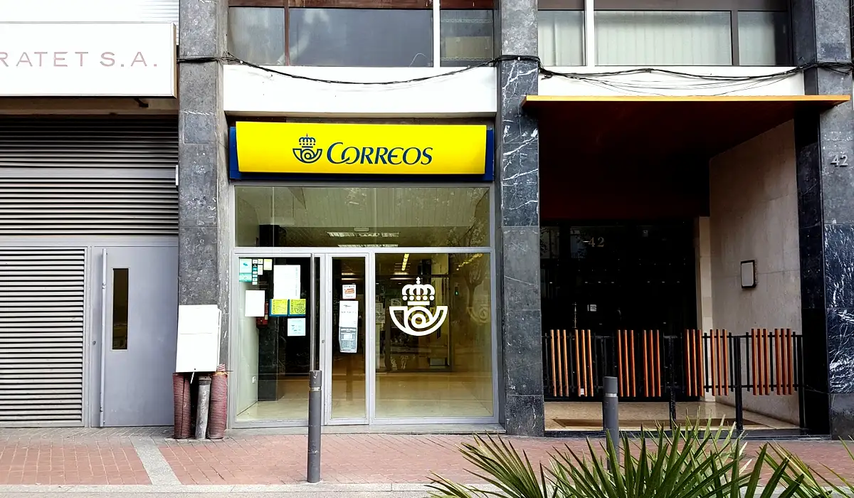 Oficina de Correos Oficina de Correos y Citypaq Avenida de Mistral Eixample