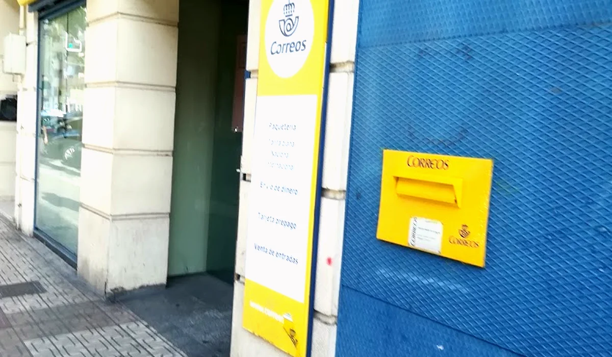 Oficina de Correos Oficina de Correos y Citypaq Avenida Ricardo Carapeto Zambrano Badajoz