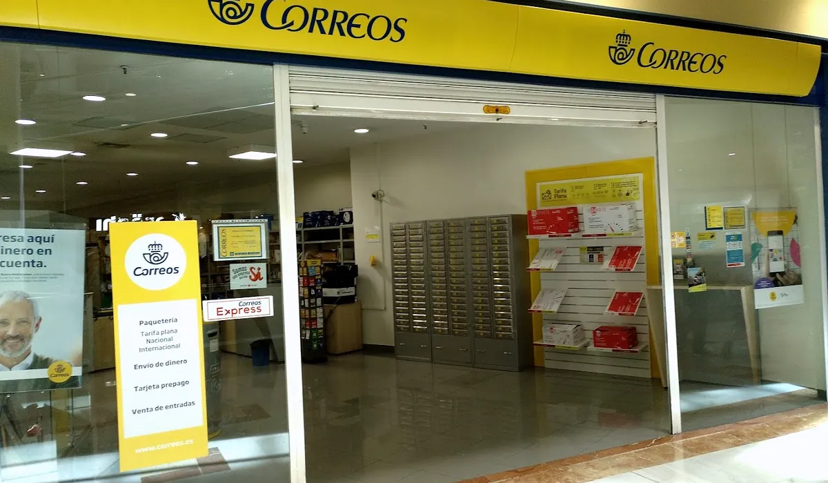 Oficina de Correos Oficina de Correos y Citypaq Calle Fernando Villaamil Oviedo