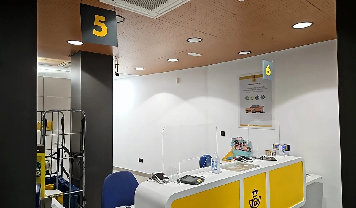 Oficina de Correos Oficina de Correos y Citypaq Calle Pelayo Málaga