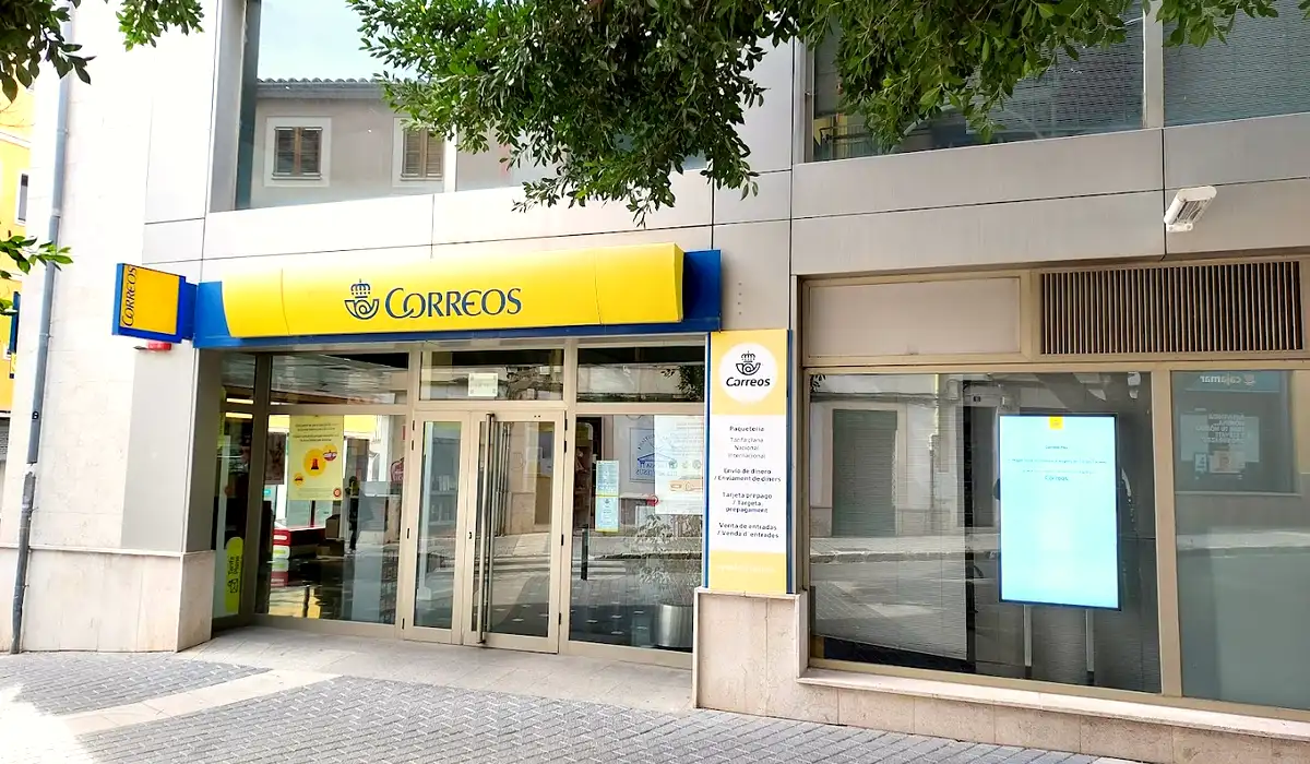 Oficina de Correos Oficina de Correos y Citypaq Carrer de l'Àngel Inca
