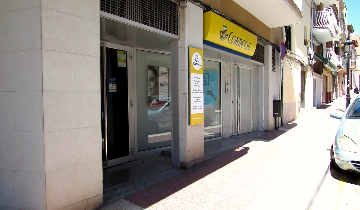 Oficina de Correos Oficina de Correos y Citypaq Carrer Sant Bonifaci Piera