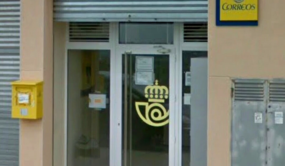 Oficina de Correos Oficina de Correos y Citypaq Nostra Señora de Montserrat Roda de Berà