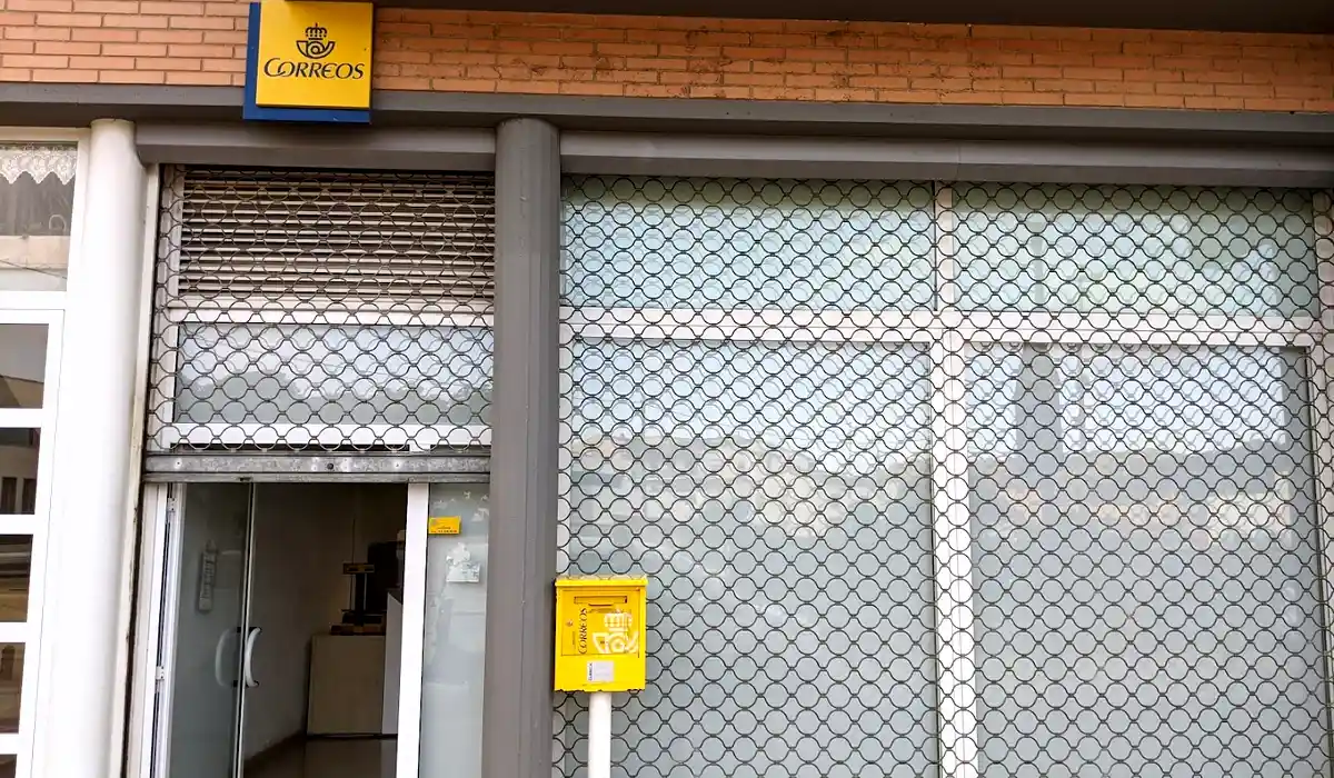 Oficina de Correos Oficina Rural de Correos Avinguda de Girona Cornellà del Terri