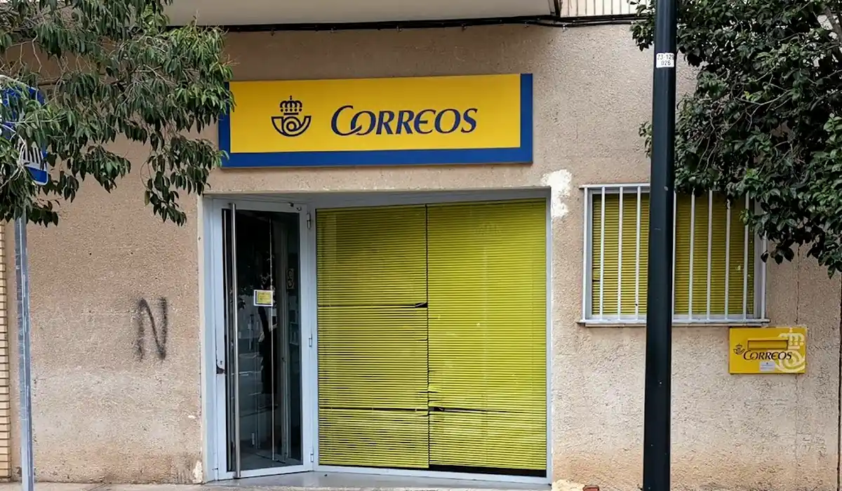 Oficina de Correos Oficina Rural de Correos Paseo de Antonio Negre García San Juan de Mozarrifar