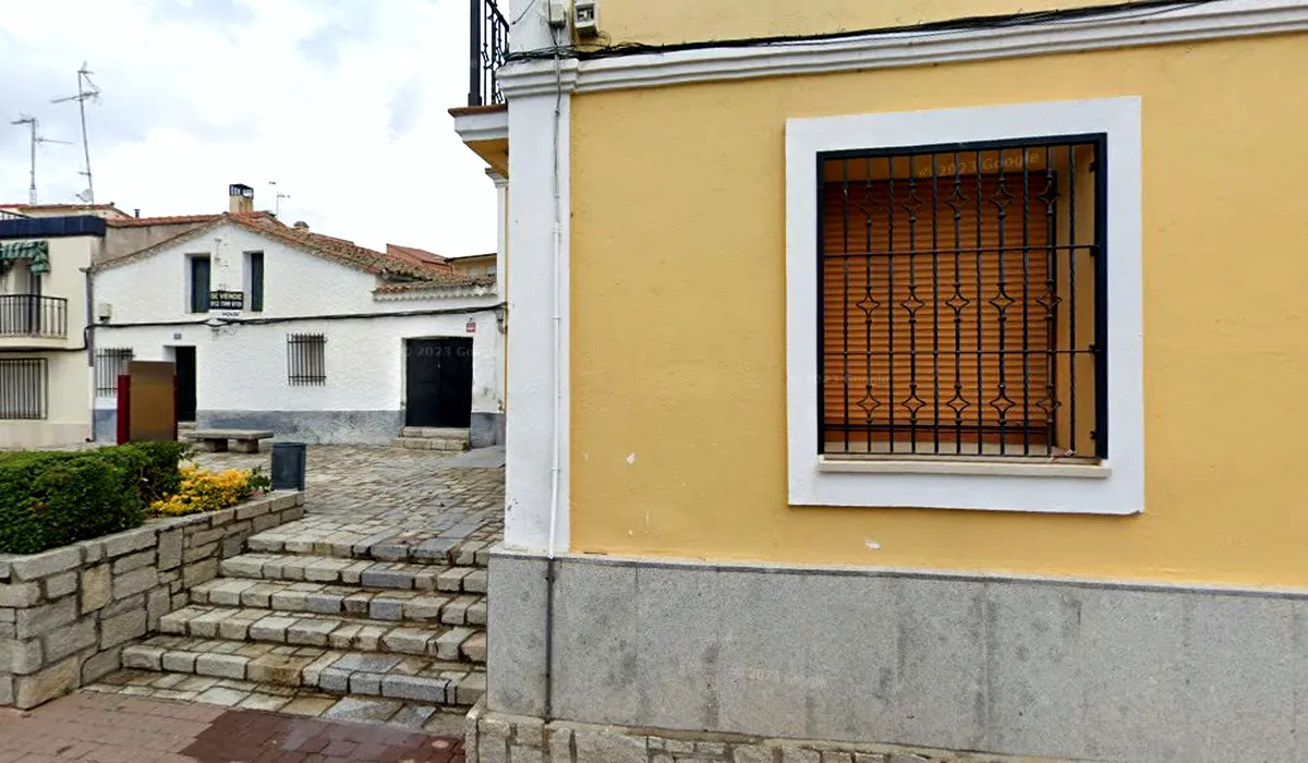 Oficina de Correos Oficina Rural de Correos Plaza de España Villamantilla
