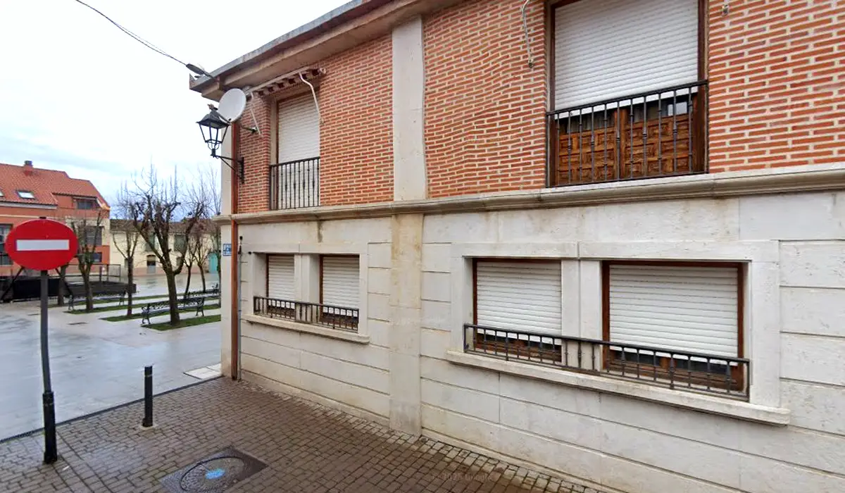 Oficina de Correos Oficina Rural de Correos Plaza del Guindo Renedo de Esgueva