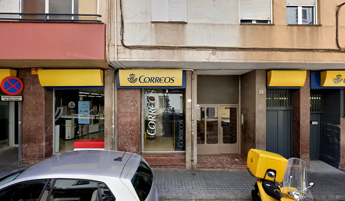 Oficina de Correos Sucursal Deutsche Bank Carrer Calassanç Marquès Mataró