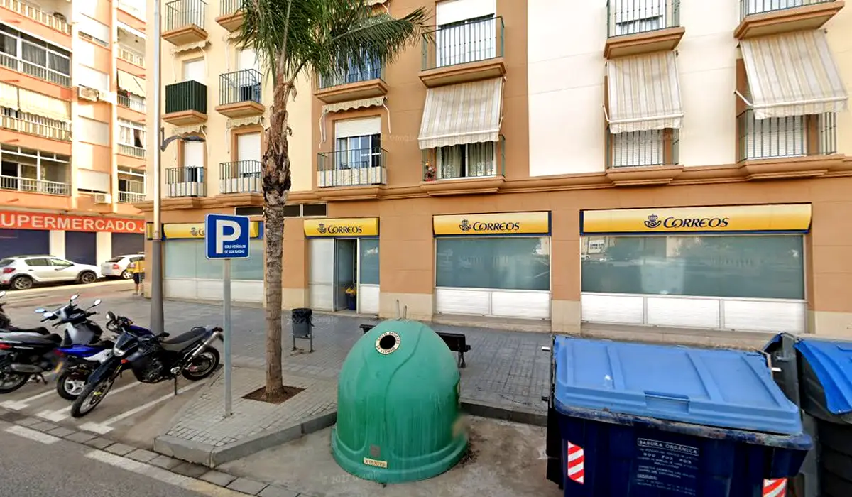 Oficina de Correos Unidad de Reparto Av. Vivar Téllez Vélez-Málaga